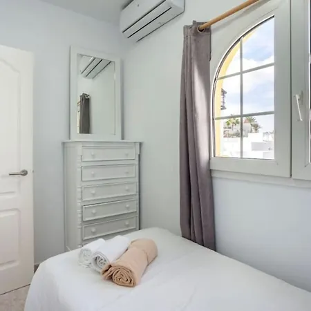 Fuego At Galera Boutique Art By Amazzzing Travel וילה *