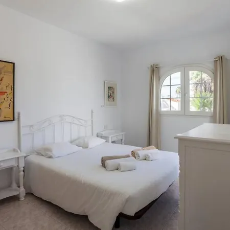Boutique Art Fuego With Private Pool Bbq 20 Seconds To The By Amazzzing Travel Villa Corralejo