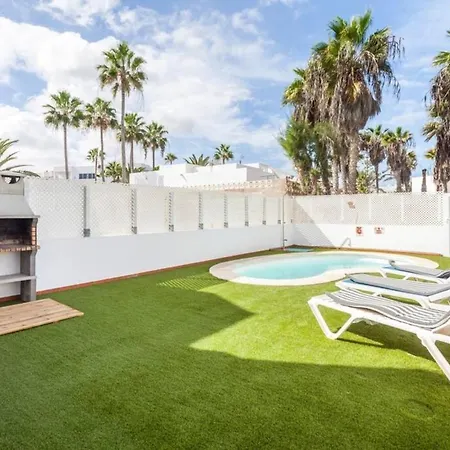 Boutique Art Fuego With Private Pool Bbq 20 Seconds To The By Amazzzing Travel *