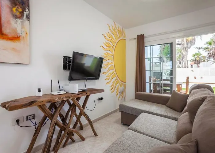 Villa Corralejo Boutique Art Villa Fuego With Private Pool Bbq 20 Seconds To The Beach By Amazzzing Travel Corralejo