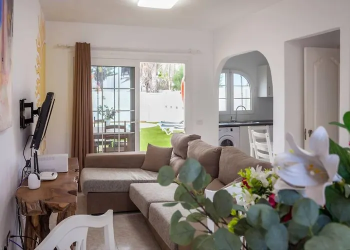 Villa Corralejo Boutique Art Villa Fuego With Private Pool Bbq 20 Seconds To The Beach By Amazzzing Travel