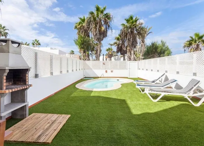 Corralejo Boutique Art Villa Fuego With Private Pool Bbq 20 Seconds To The Beach By Amazzzing Travel