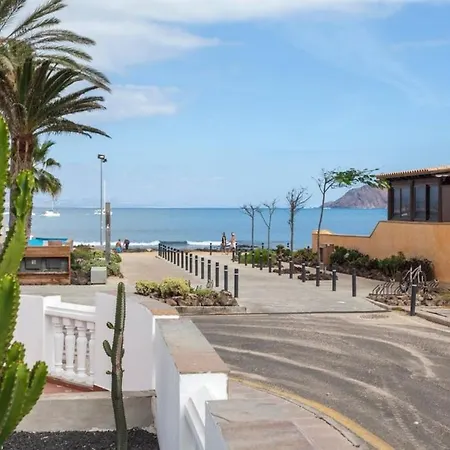 Corralejo Boutique Art Villa Fuego With Private Pool Bbq 20 Seconds To The Beach By Amazzzing Travel