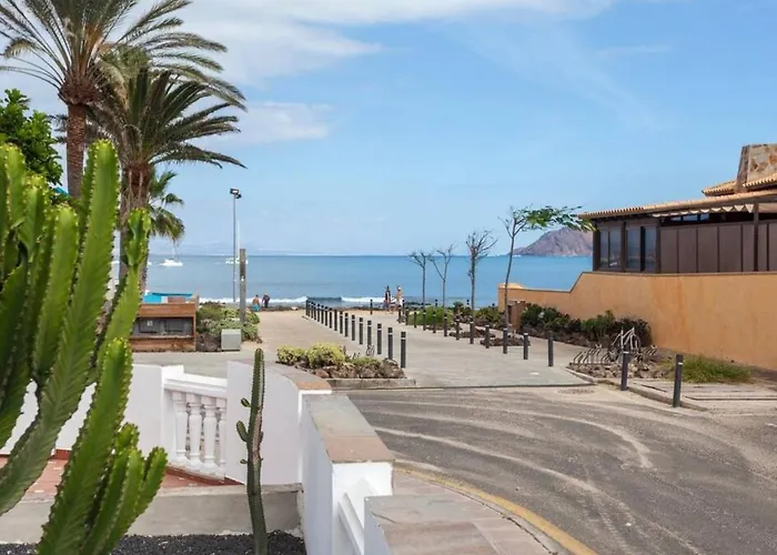 Corralejo Boutique Art Villa Fuego With Private Pool Bbq 20 Seconds To The Beach By Amazzzing Travel