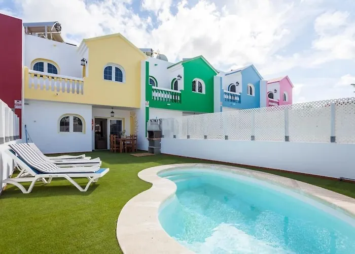 Vila Corralejo Boutique Art Villa Fuego With Private Pool Bbq 20 Seconds To The Beach By Amazzzing Travel